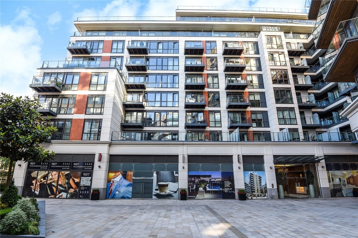 2 Bedrooms Apartment for sale in Dickens Yard, Longfield Avenue, Ealing, W5